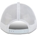 sapkak-ivelt-feher-snapback-9forty-m-crown-a-frame-all-over-chicago-bulls-nba-new-era