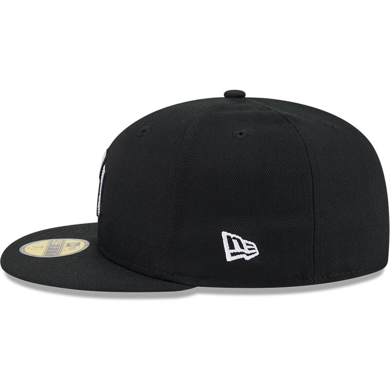 sapkak-lapos-fekete-illesztett-59fifty-rhinestone-badge-new-york-yankees-mlb-new-era