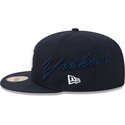 sapkak-lapos-sotetkek-illesztett-59fifty-side-script-new-york-yankees-mlb-new-era