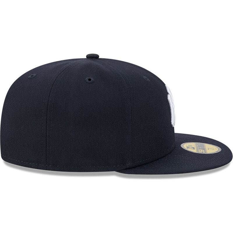 sapkak-lapos-sotetkek-illesztett-59fifty-side-script-new-york-yankees-mlb-new-era