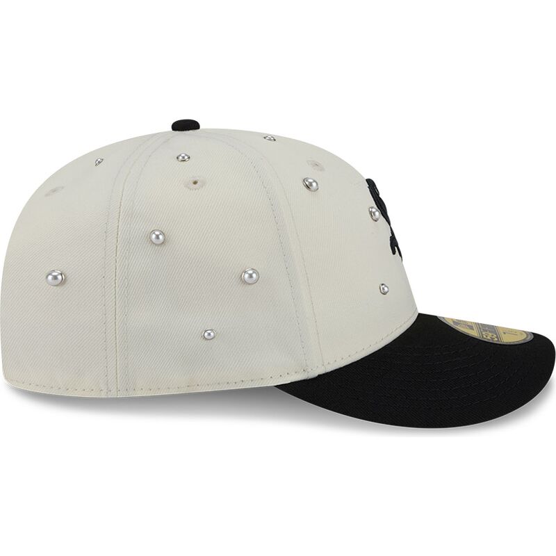 sapkak-ivelt-bezs-illesztett-59fifty-beads-na-lifestyle-f1-chicago-white-sox-mlb-new-era