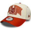 sapkak-ivelt-bezs-snapback-e-frame-wordmark-suede-new-york-yankees-mlb-new-era