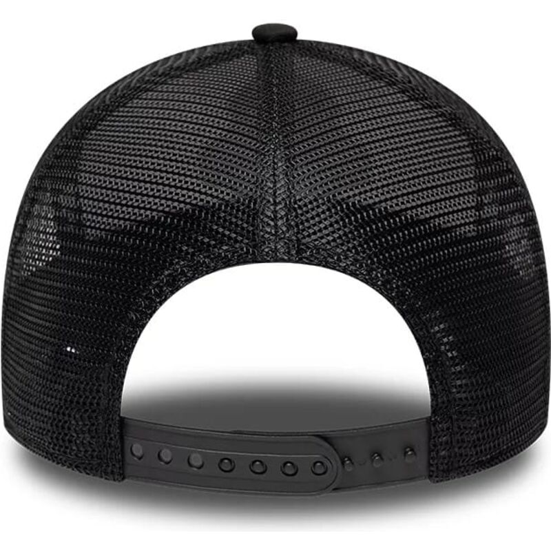 sapkak-ivelt-fekete-snapback-a-frame-location-icon-pigs-eye-garage-new-era