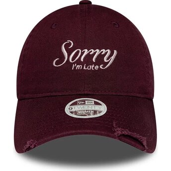 Sapkák ívelt piros állítható 9TWENTY Slogan Sorry I'm Late New Era