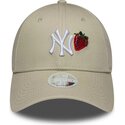 sapkak-ivelt-bezs-allithato-9forty-fruit-icon-strawberry-new-york-yankees-mlb-new-era