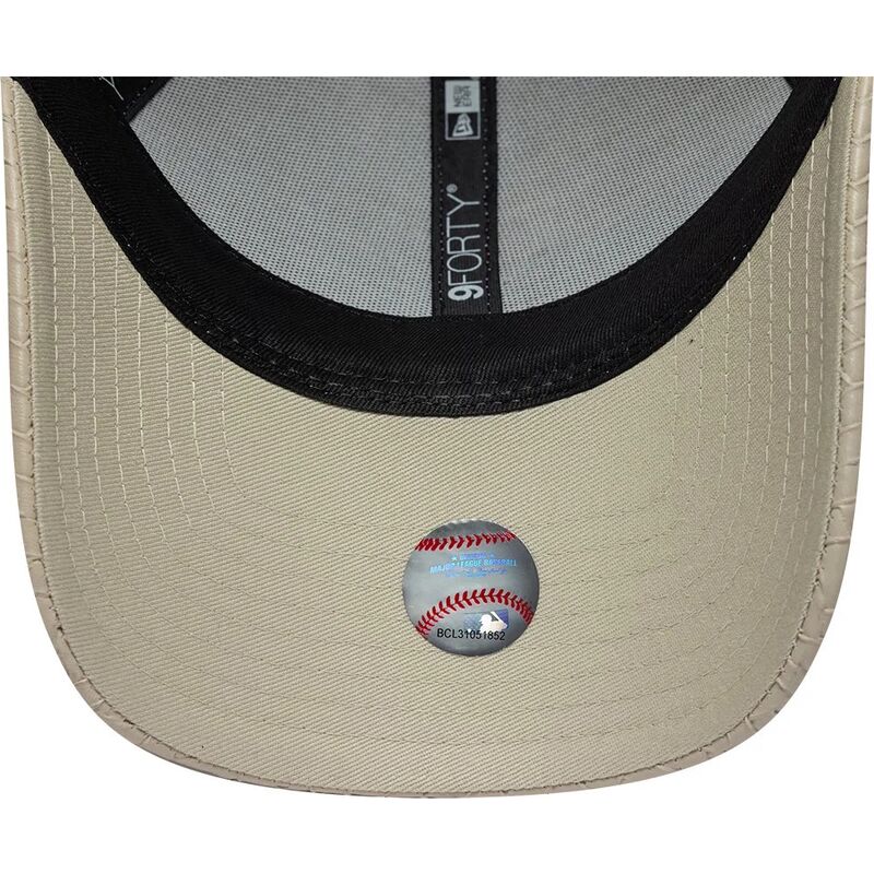 sapkak-ivelt-bezs-allithato-9forty-pu-weave-new-york-yankees-mlb-new-era sapkak-ivelt-bezs-allithato-9forty-pu-weave-new-york-yankees-mlb-new-era