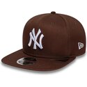 sapkak-lapos-barna-snapback-9fifty-original-fit-league-essential-new-york-yankees-mlb-new-era