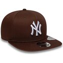 sapkak-lapos-barna-snapback-9fifty-original-fit-league-essential-new-york-yankees-mlb-new-era