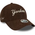 sapkak-ivelt-barna-allithato-9twenty-cord-script-new-york-yankees-mlb-new-era