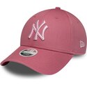 sapkak-ivelt-rozsaszin-allithato-9forty-league-essential-cas-new-york-yankees-mlb-new-era