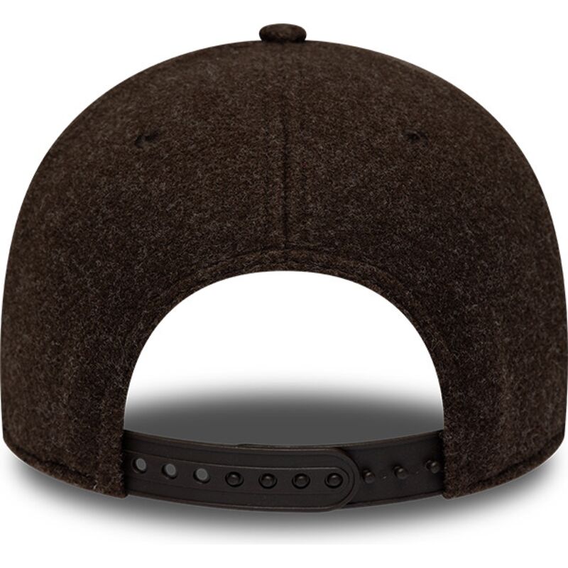 sapkak-ivelt-barna-snapback-9forty-winter-new-york-yankees-mlb-new-era sapkak-ivelt-barna-snapback-9forty-winter-new-york-yankees-mlb-new-era