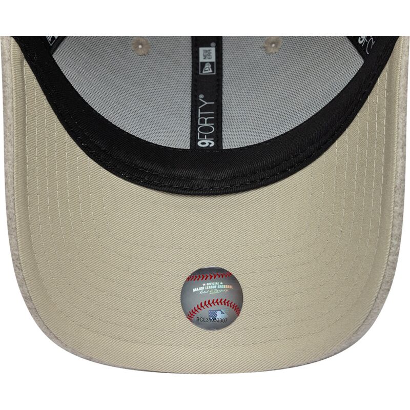 sapkak-ivelt-bezs-snapback-9forty-winter-los-angeles-dodgers-mlb-new-era