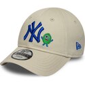 sapkak-ivelt-bezs-allithato-9forty-monster-icon-new-york-yankees-mlb-new-era