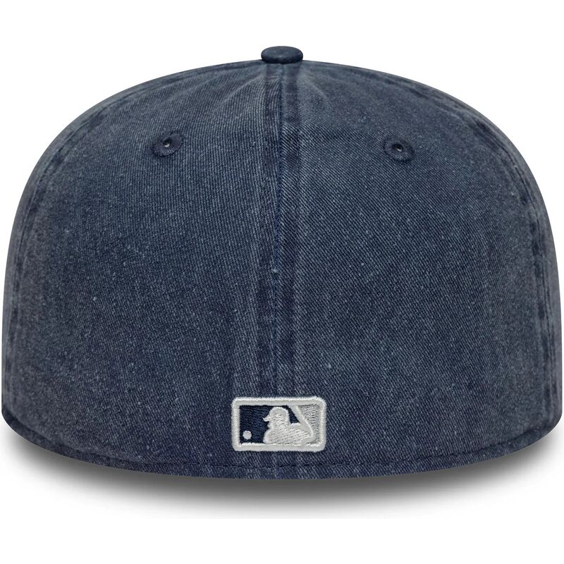 sapkak-lapos-sotetkek-illesztett-59fifty-washed-new-york-yankees-mlb-new-era