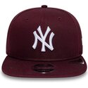 sapkak-lapos-piros-snapback-9fifty-original-fit-league-essential-new-york-yankees-mlb-new-era