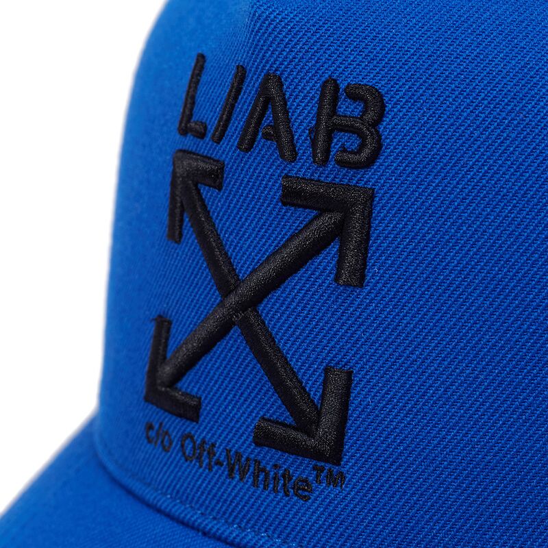 sapkak-ivelt-kek-snapback-clamp-arrows-l-ab-c-o-off-white sapkak-ivelt-kek-snapback-clamp-arrows-l-ab-c-o-off-white