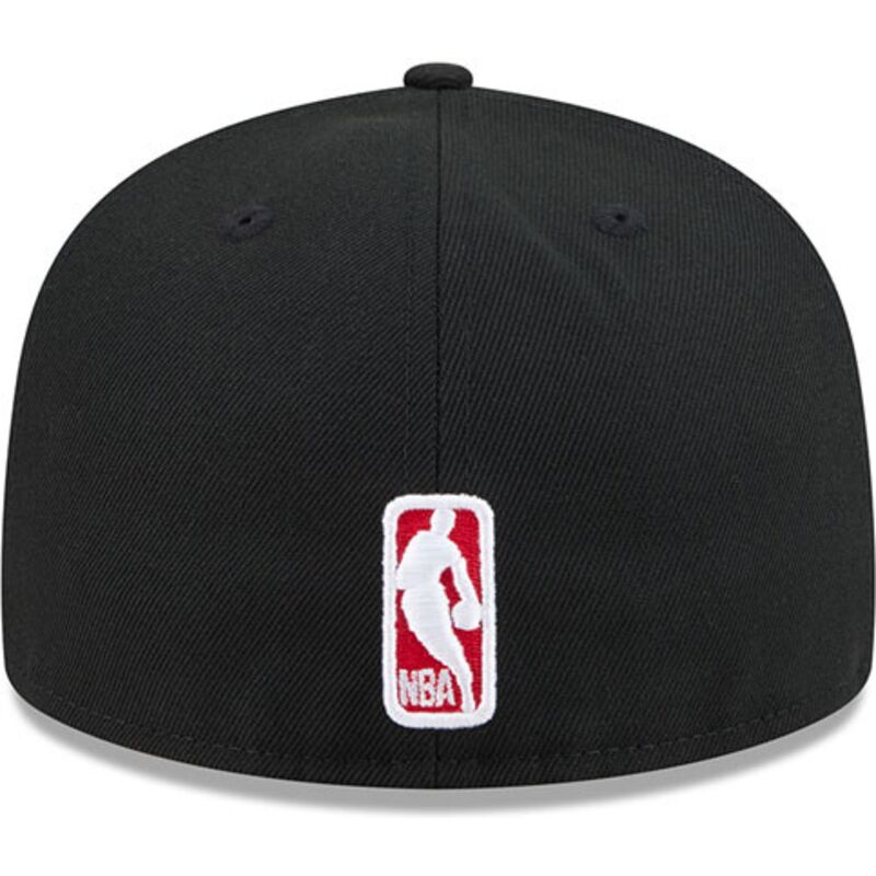 sapkak-lapos-fekete-illesztett-59fifty-rhinestone-badge-chicago-bulls-nba-new-era sapkak-lapos-fekete-illesztett-59fifty-rhinestone-badge-chicago-bulls-nba-new-era