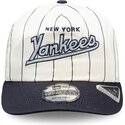 sapkak-ivelt-sotetkek-snapback-19twenty-pinstripe-new-york-yankees-mlb-new-era